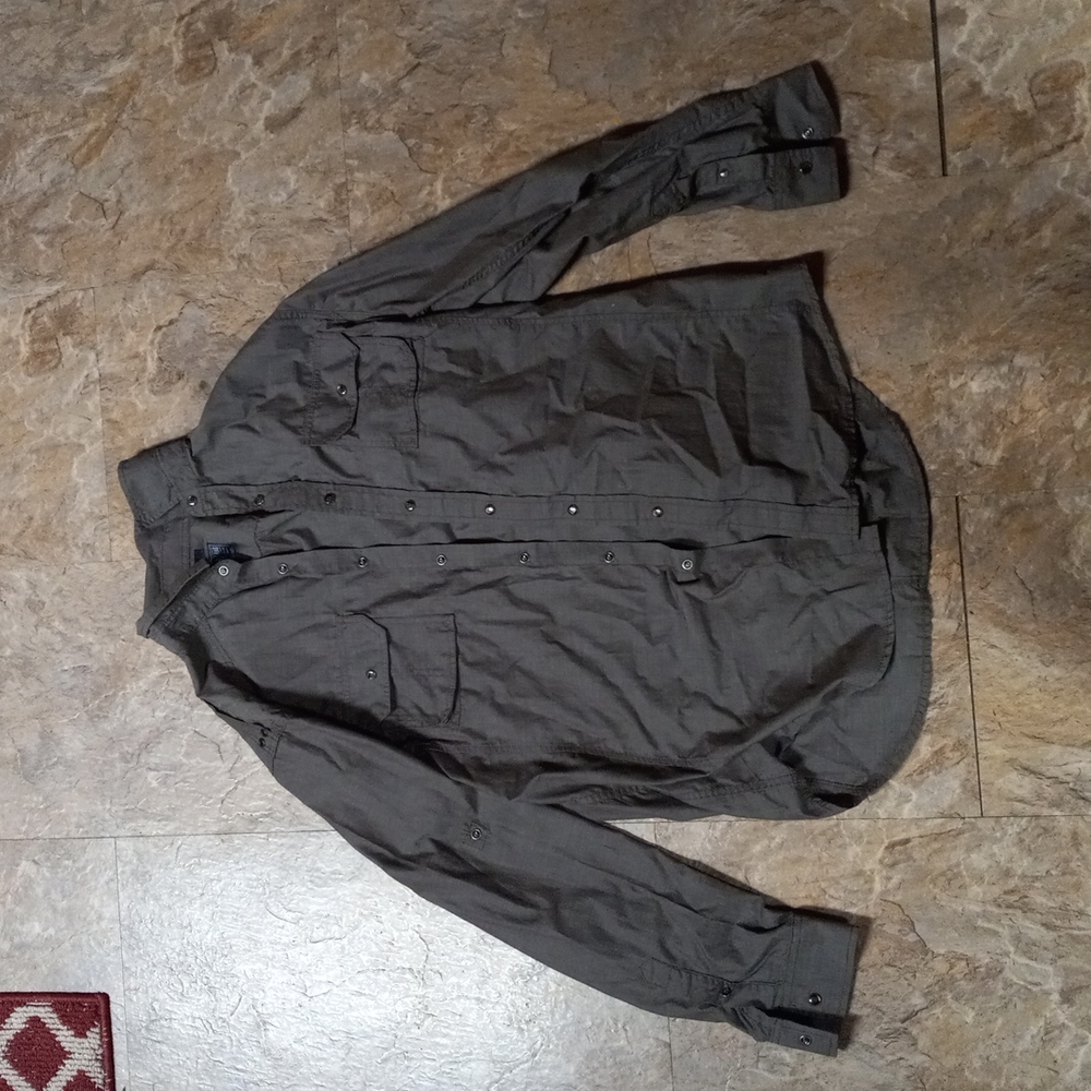 American Rag button up long-sleeved shirt large